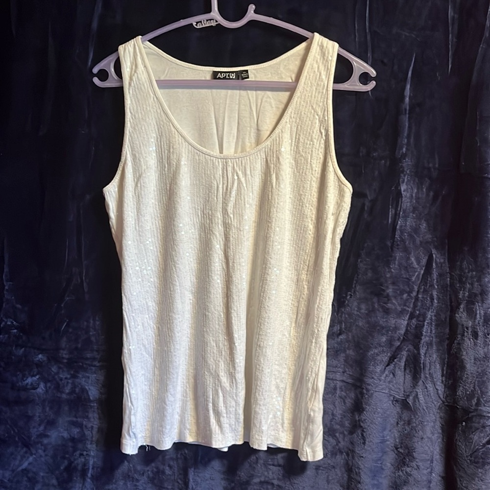 Women’s Apt 9 tank top